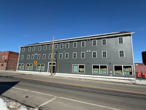 505 Market Street bedroom